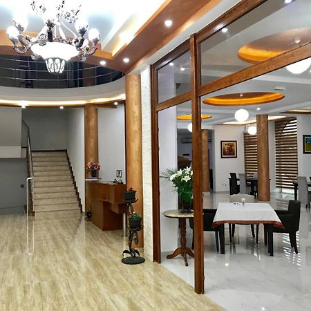 Imperial Hotel Ulcinj Bagian luar foto